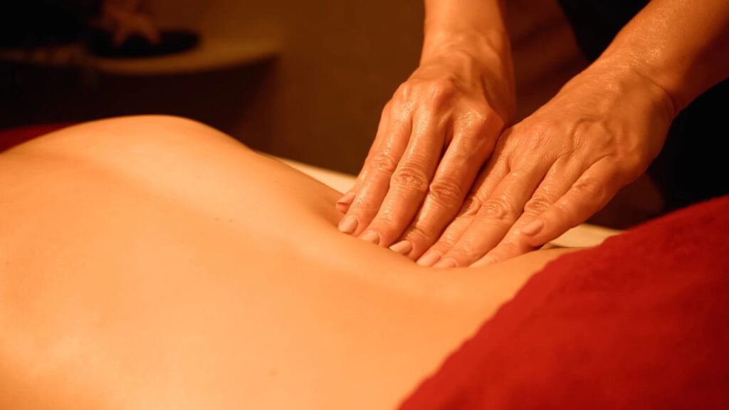 what is deep tissue massage pressure pain relief
